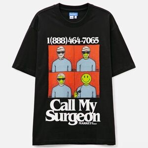 Market “Smiley Call My Surgeon T-Shirt”